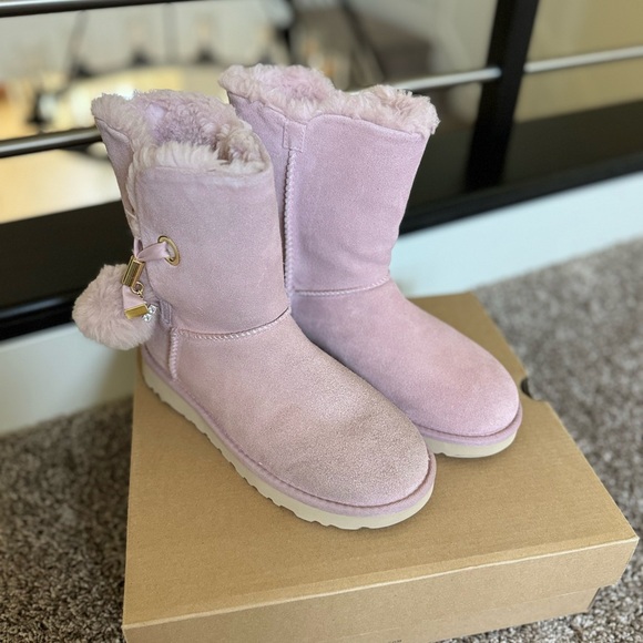 UGG irina tessie pom pom boot
